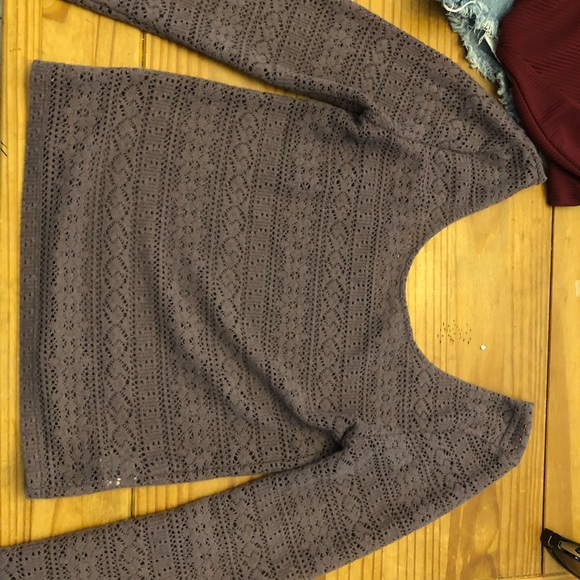 Getting rid of clothes - Picture 1 of 3